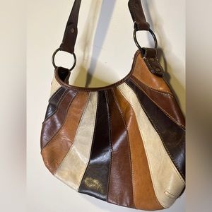 Iconic 00s /90s brown leather bag